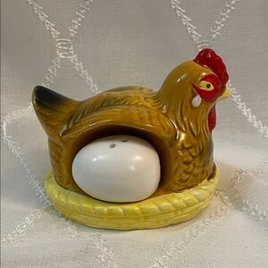 Vintage Japan Giftcraft Ceramic Hen with Eggs Salt and Pepper Shakers